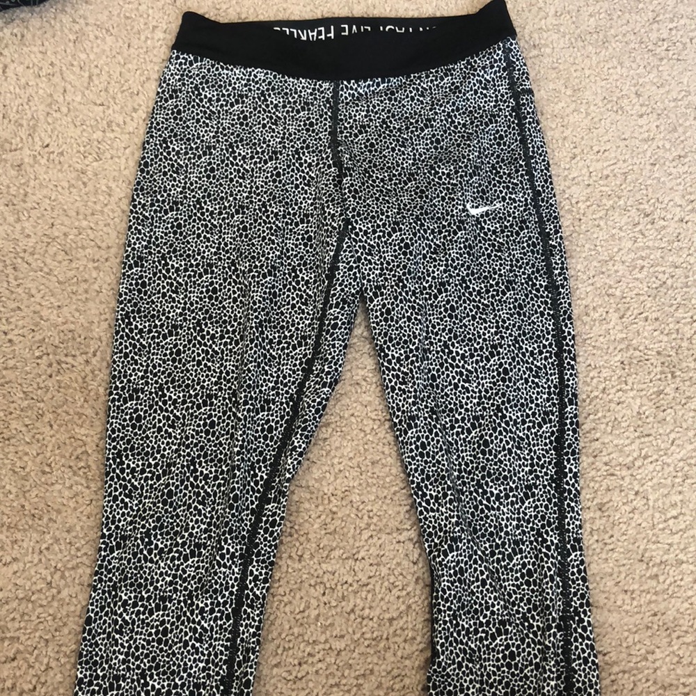 Nike leggings